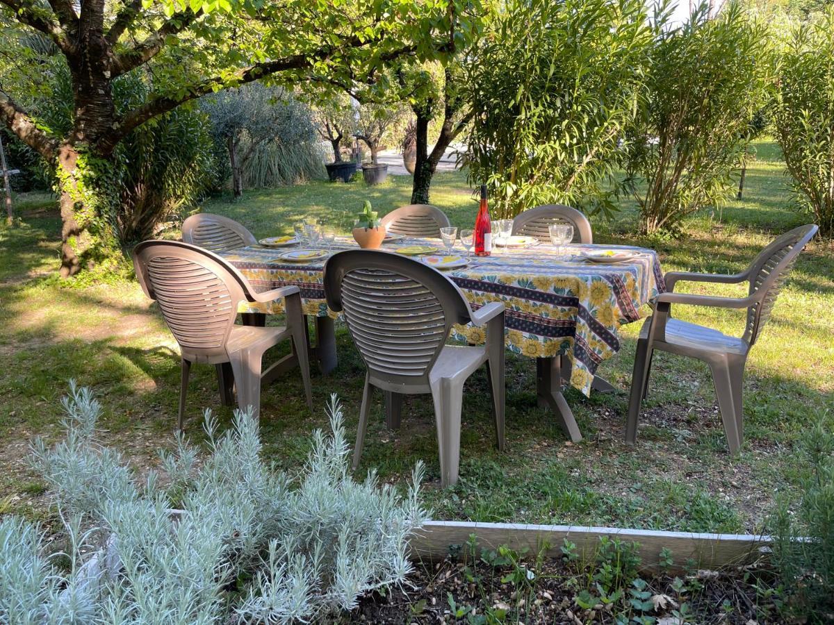 Gite En Drome Provencale Les Granges-Gontardes Exterior photo